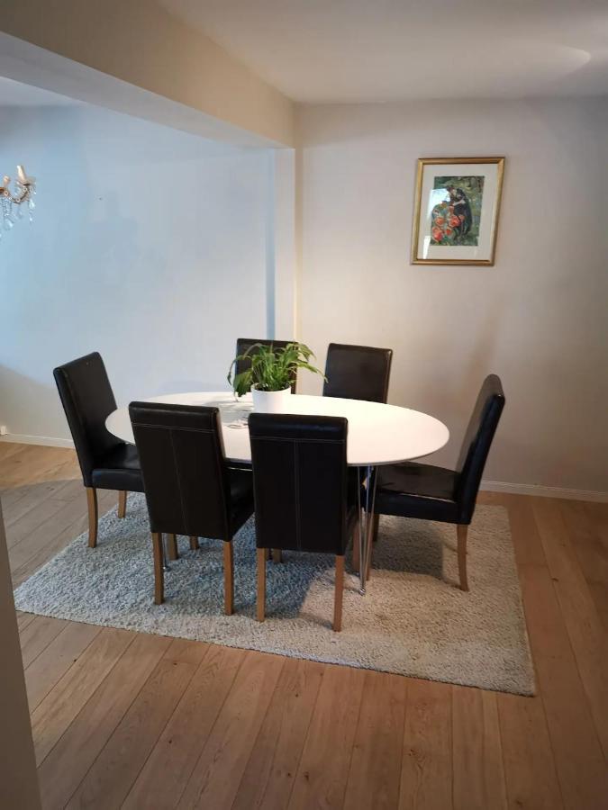 Big, Spacious Apartment With Free Parking Tromso Exterior photo